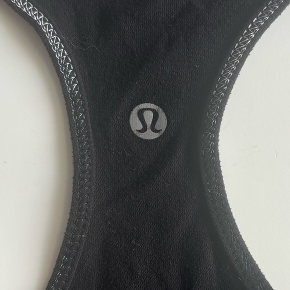 8 Lululemon cool racer back extra long reversible black white contrast stitching - Picture 9 of 9